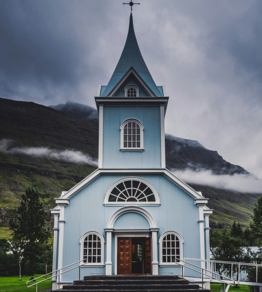 cosmic-timetraveler-_R1cc2IHk70-unsplash